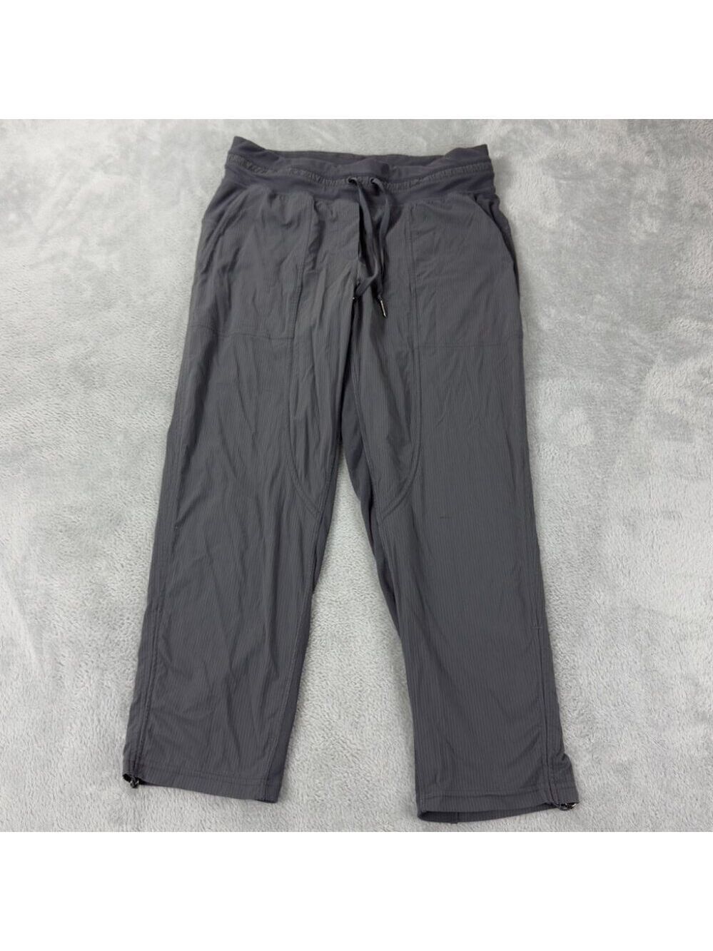 Lululemon Women’s Size 8 Dance Studio Crop 25”
